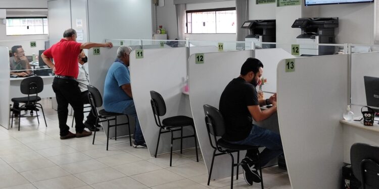 Contribuintes inadimplentes ainda podem quitar dívidas sem multas e juros