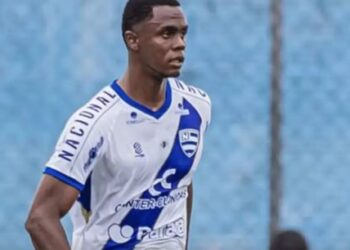 No Paraná, jogador vítima de racismo leva punição maior que agressor