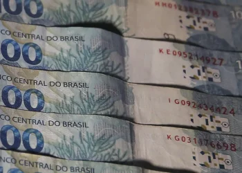 Brasileiros têm R$ 10,4 bilhões em valores esquecidos para resgatar