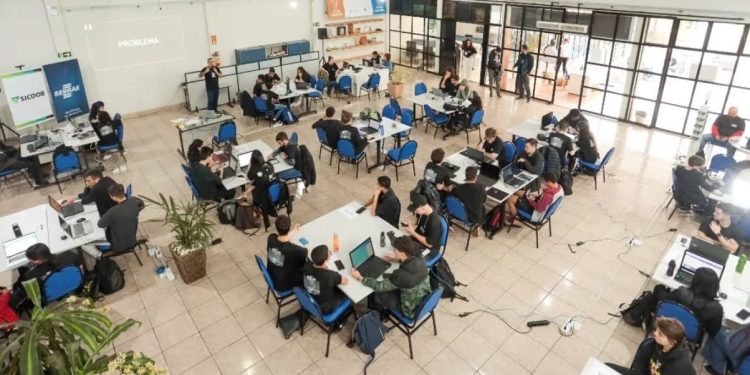 Campo Mourão realiza 5ª edição da maior maratona de ideias do mundo