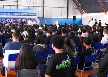 Prefeitura formaliza projeto piloto na área de marketing com estudantes da rede estadual