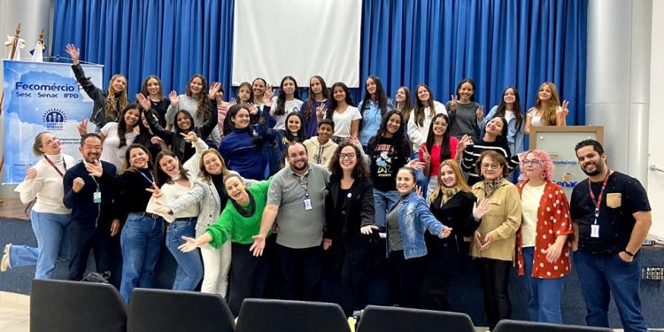 Cmeg/Paidéia: Apresentação e avaliação de projetos do “Jovem Empreendedora” nesta terça