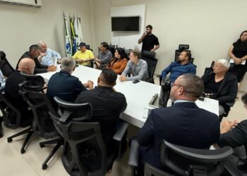 Prefeito e vereadores debatem pacote de quase R$ 250 milhões para obras em Campo Mourão