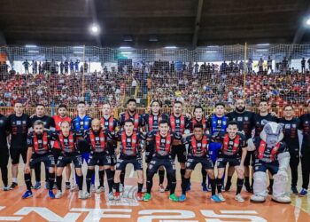 Campo Mourão Futsal sai em vantagem na Final da Série Ouro Paranaense