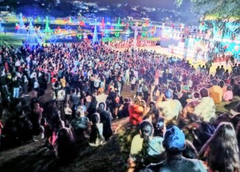 Grande público e clima de magia em evento de Natal no Parque das Torres