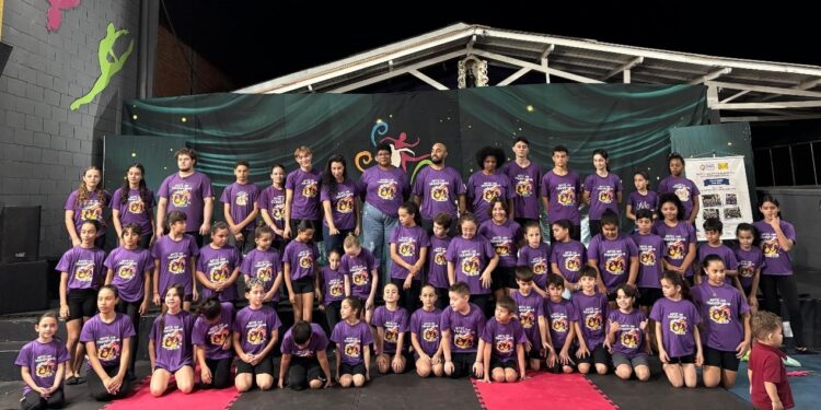 Mostra de Resultados do projeto Arte que Transforma na sexta-feira