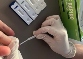 Dezembro Vermelho reforça prevenção sobre Infecções Sexualmente Transmissíveis