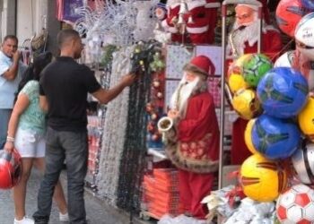 Comércio de Campo Mourão atende até às 16 horas nesta quarta-feira