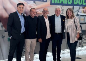 Campo Mourão recebe kit de instrumentos musicais para formação de banda marcial