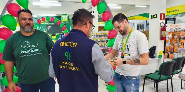 Procon de Campo Mourão orienta lojistas sobre preços nas vitrines