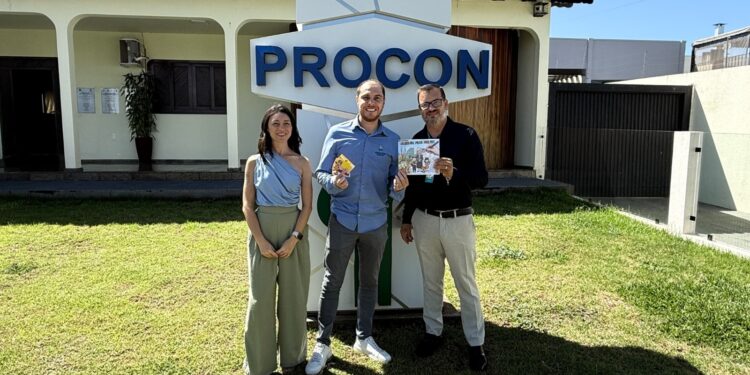 Procon de Guarapuava realiza visita técnica ao Procon de Campo Mourão e destaca intercâmbio de experiências