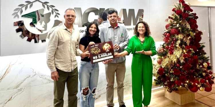 Acicam: Entrega de vales-compra de R$ 5 mil