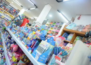 Procon-CM divulga pesquisa de preços de materiais escolares