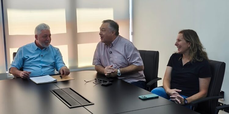 Reunião técnica com o secretário estadual da Saúde alinha investimentos em Campo Mourão