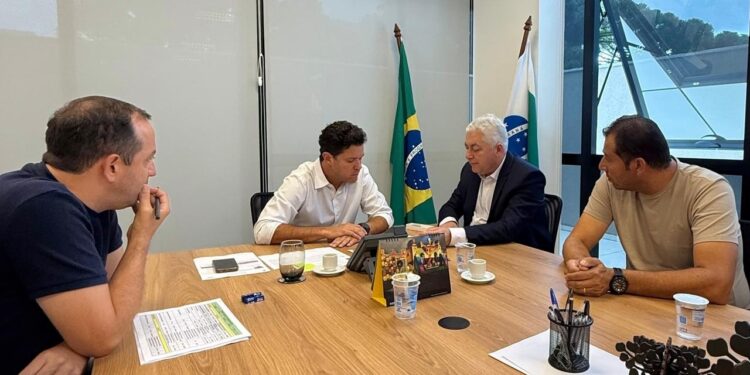 Prefeitura trata de compromissos assumidos pelo Governo do Paraná com Campo Mourão
