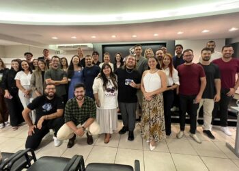 Acicam Jovem empossa novos conselheiros e realiza workshop