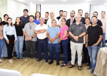 Oportunidade de negócios nas licitações atrai empresários de Campo Mourão