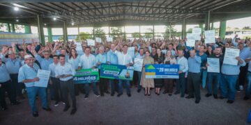 Governador anuncia parque tecnológico e novo curso de agronomia para Campo Mourão