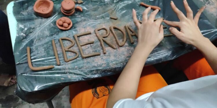 Penitenciária feminina sedia oficina da Cmeg/Campo Mourão