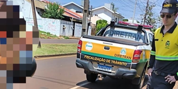 Fiscalização apreende motocicleta com mais de R$ 10 mil em multas em Campo Mourão