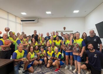 Delegação de Campo Mourão é recebida pelo prefeito e celebra título histórico nos JIIDOS