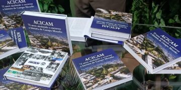 Livro relata os 72 anos da Acicam