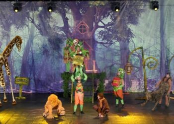 Espetáculo: “Imaginópolis” no jardim América