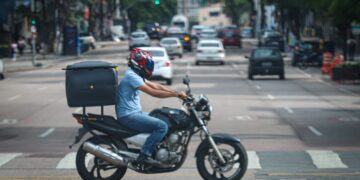 Com IPVA zerado, número de motocicletas cresce 20% em um ano no Paraná