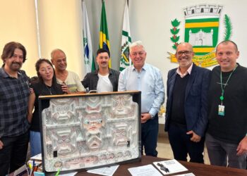 Prefeitura encaminha projeto para denominar Sala de Exposições Bernardo Matos no Teatro Municipal