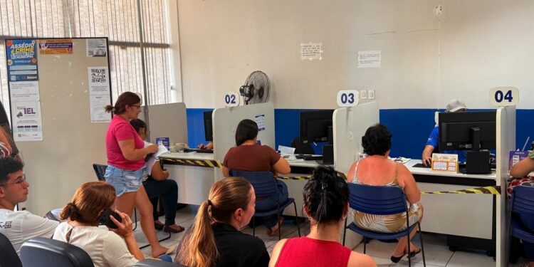 Mutirão de empregos oferece 250 vagas em Campo Mourão