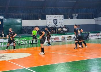 Popular de Futsal de Campo Mourão define semifinalistas nesta quarta-feira, dia 27