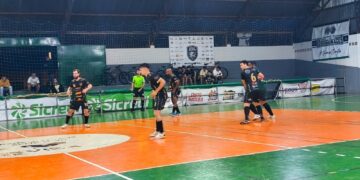 Popular de Futsal de Campo Mourão define semifinalistas nesta quarta-feira, dia 27