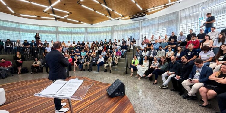Campo Mourão é a 1ª cidade do Sul do Brasil com Certificação ISO de Cidade Inteligente