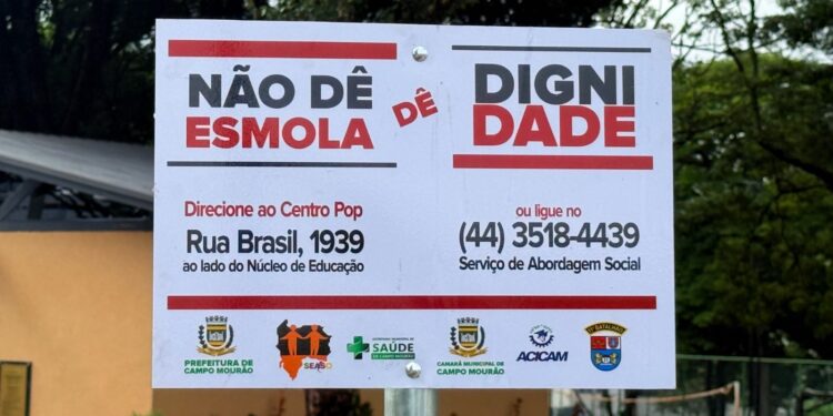 Campanha pede para não dar esmolas a pessoas em situação de rua