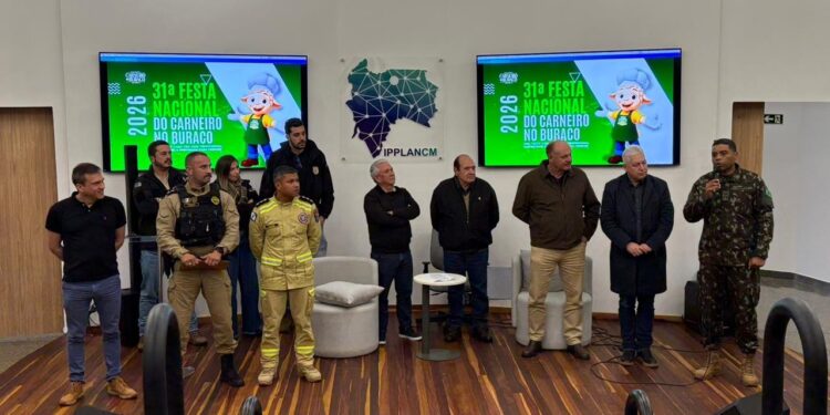Prefeitura reúne patrocinadores e parceiros da 31ª Festa Nacional do Carneiro no Buraco