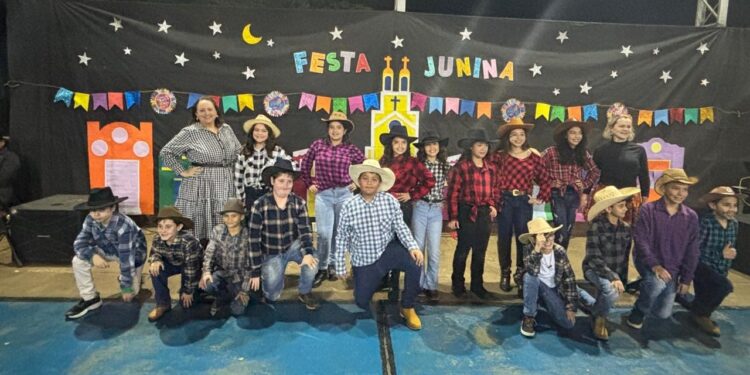 Escolas da rede municipal organizam festas juninas e fortalecem a comunidade escolar em Campo Mourão
