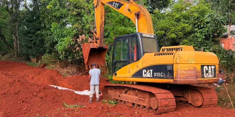 Prefeitura de Campo Mourão inicia implantação de rede de drenagem no Distrito de Piquirivaí