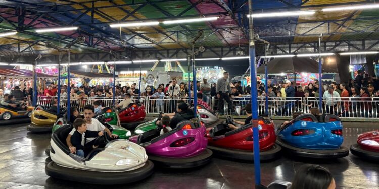 Venda antecipada de ingressos para o parque de diversões da Festa Nacional do Carneiro no Buraco já está disponível