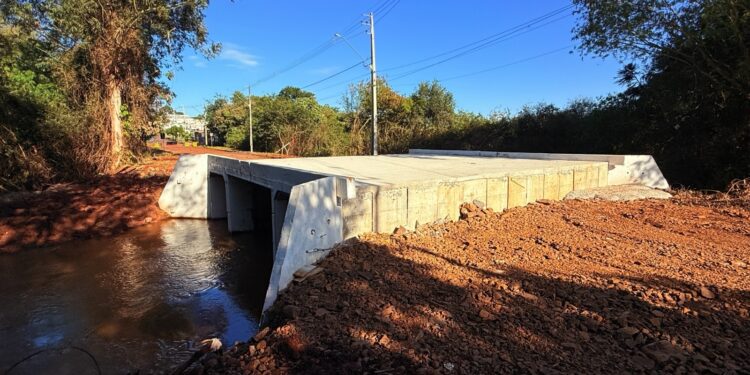 Prefeitura de Campo Mourão avança na construção da nova ponte que liga o Jardim Gutierrez aos Jardins Botânico e Araucária