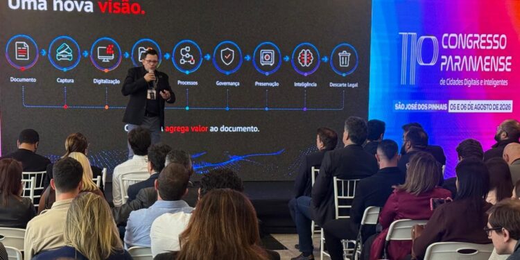 Campo Mourão apresenta case de sucesso e certificação inédita no 11º Congresso Paranaense de Cidades Digitais e Inteligentes