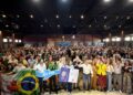Campo Mourão recebe governador Ratinho Júnior em encontro com estudantes do Ganhando o Mundo