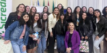 Acadêmicas da Unespar de Campo Mourão participam do Mulher Contabilista