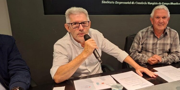 Reunião: Presidente do Sindiempresarial fala sobre negociação da CCT na Acicam