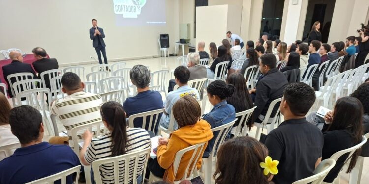 Semana Contábil foi aberta com a palestra “IA e a profissão contábil”