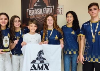 Natália Biazon conquista o tricampeonato brasileiro de xadrez escolar em Caxambu