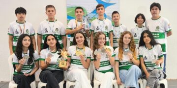 Campo Mourão conquista título geral feminino e vice-campeonato masculino no xadrez dos Jogos da Juventude do Paraná