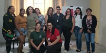 Oficina “MEI para Elas” leva informação sobre formalização de empreendedoras mulheres da Costura Criativa na Cáritas de Campo Mourão